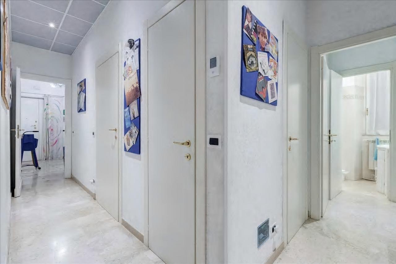 Holiday Jeans Apartment Rome Exterior photo